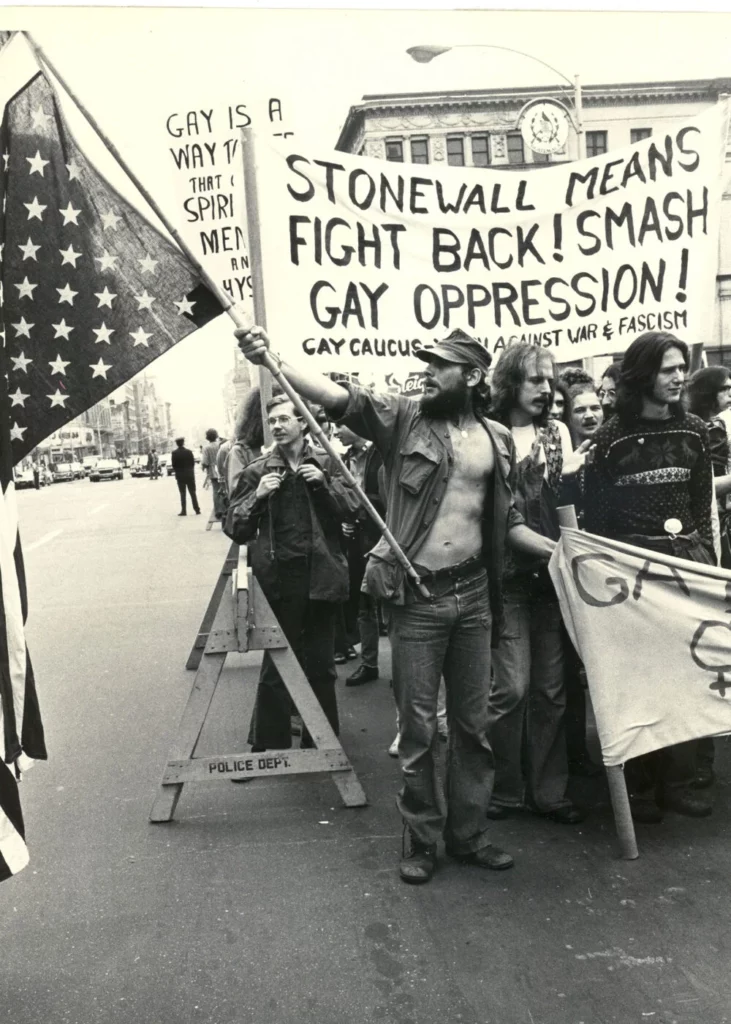 Larry Fink photo 1000x1400 2