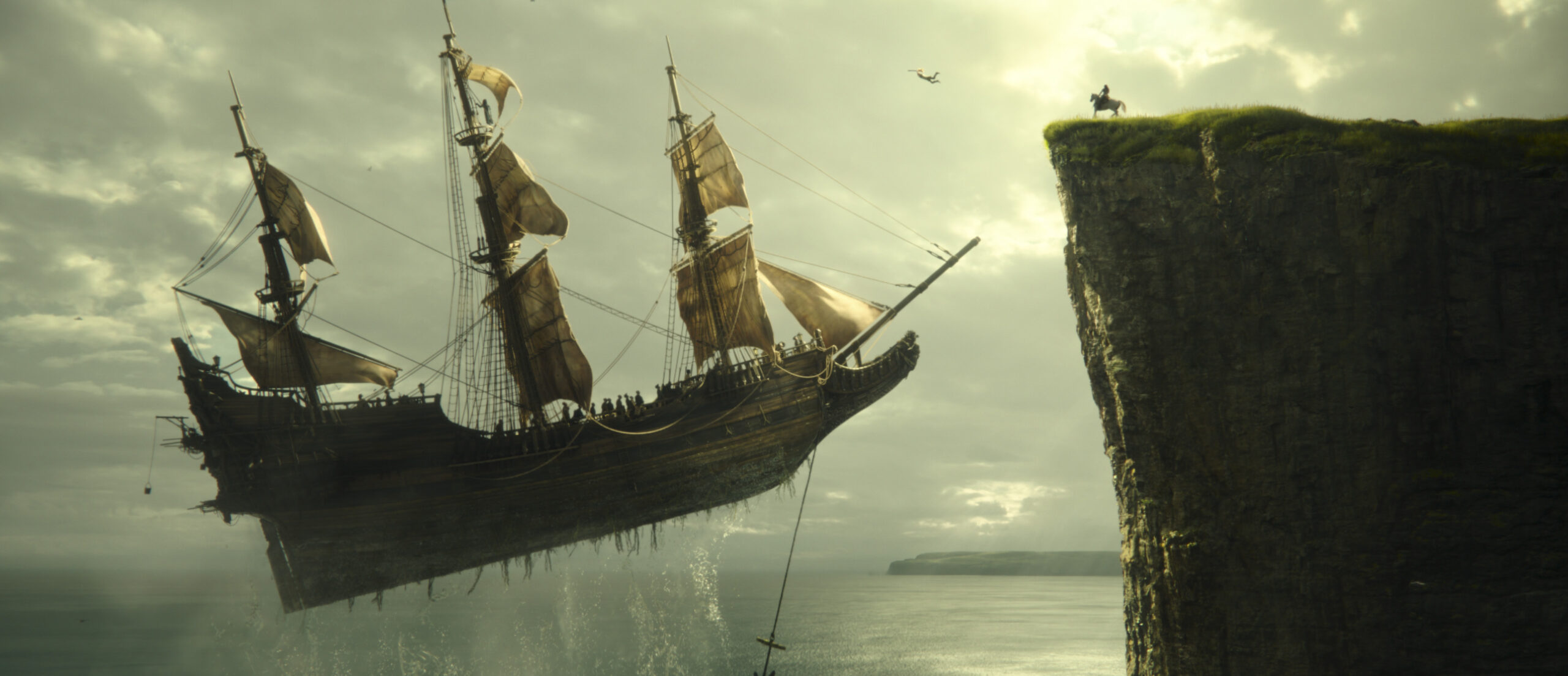 PETER PAN & WENDY