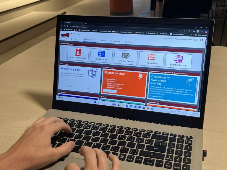 Memorial ends email access for life for new students