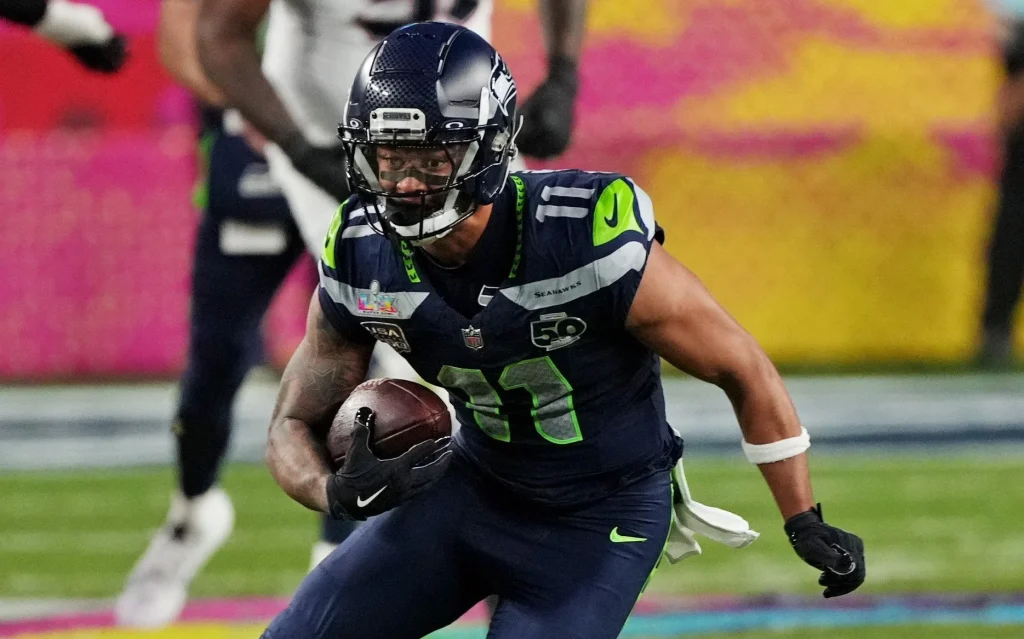 Seattle+Seahawks+wide+receiver+Jaxon+Smith Njigba+(11)+runs+the+ball+during+the+third+quarter+against+the+New+England+Patriots+in+Super+Bowl+LX+at+Levi's+Stadium.+Mandatory+Credit +Cary+Edmondson Imagn+Images